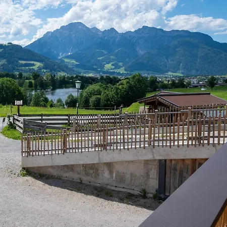 Stillinghof 살펠덴암스타이너르넨미어