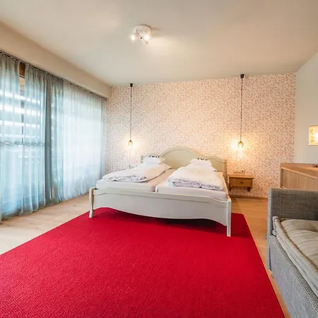 Stillinghof * 살펠덴암스타이너르넨미어